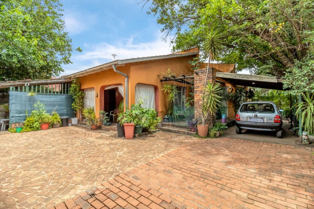 Property photo 1 of 21