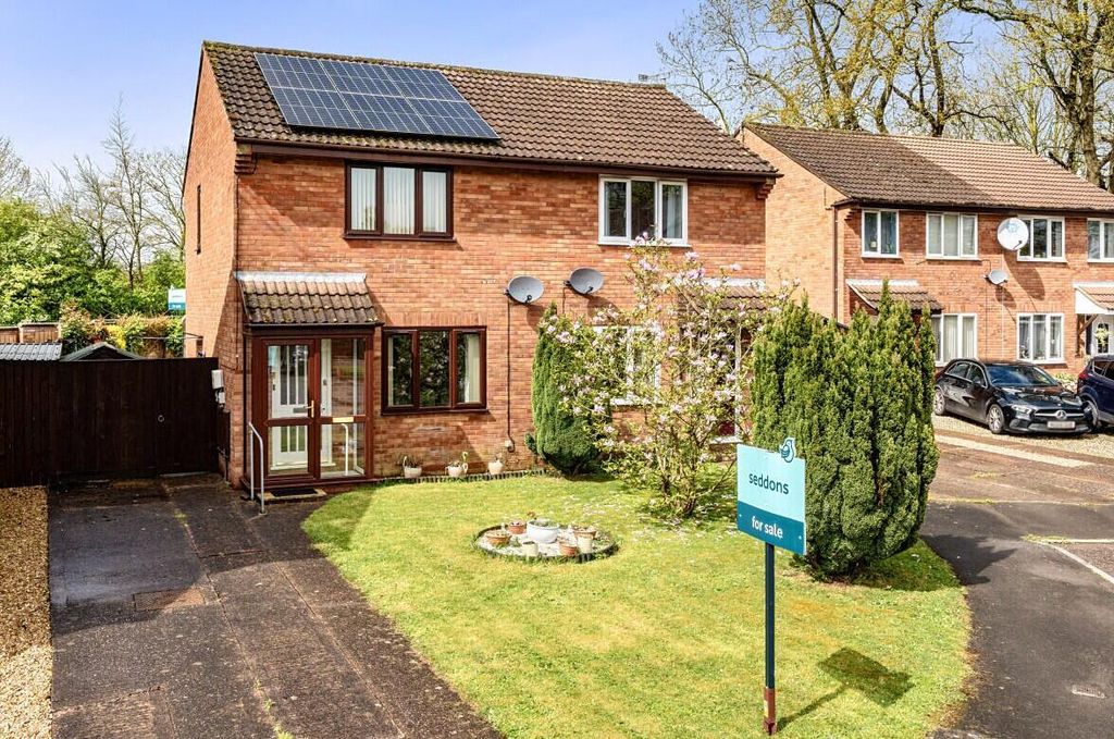 Property photo 1 of 15 3 Tamarind