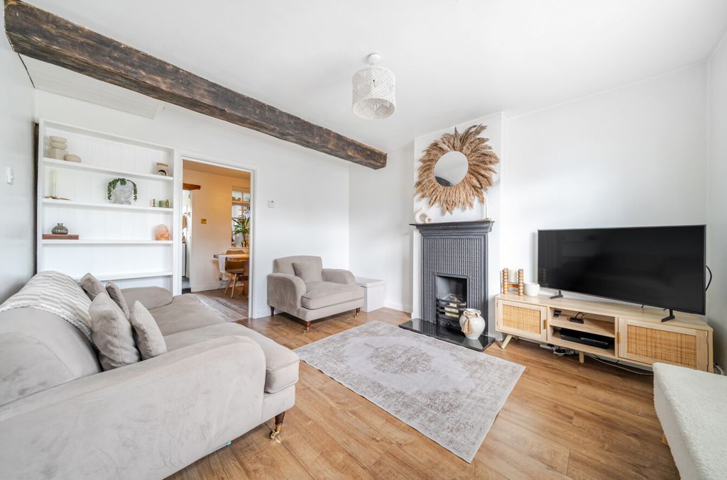 Property photo 2 of 21 1349203-19-68c144...