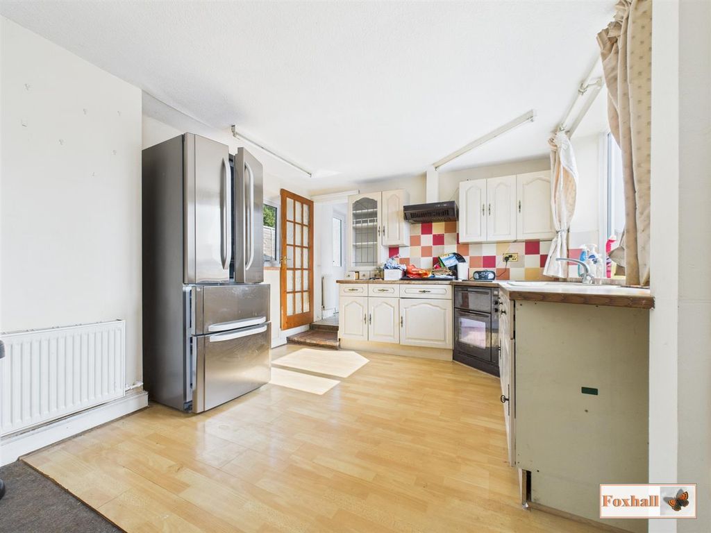 Property photo 3 of 23 Kitchen/Diner
