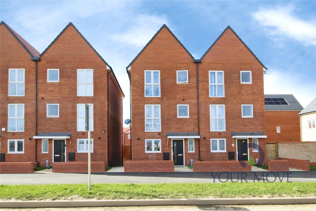 Property photo 1 of 19 Front