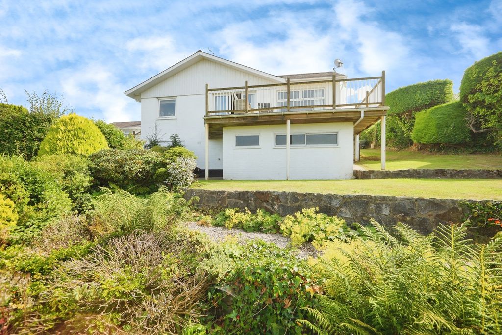 Property photo 1 of 16 Photo