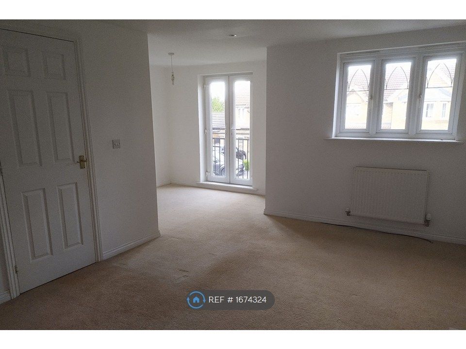 Property photo 3 of 16 Sitting Room And Dining Area