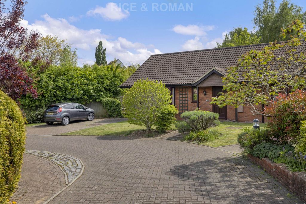 Property photo 1 of 15
