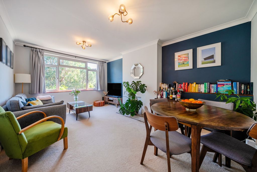 Property photo 1 of 11 1523298-11-6Ab124...