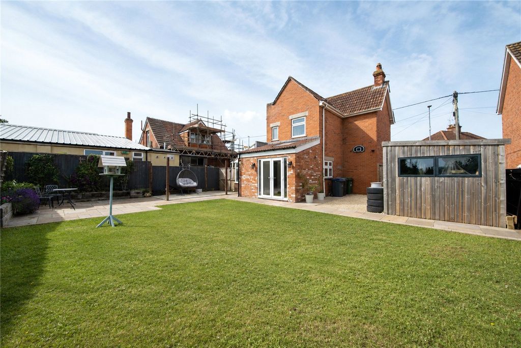 Property photo 1 of 17 Picture No. 08