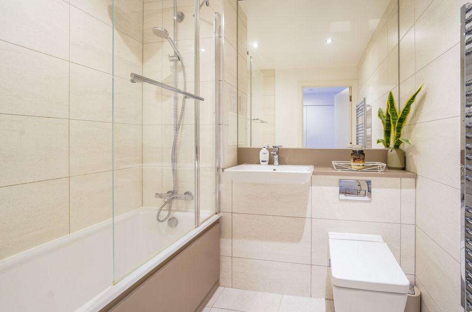 Property photo 2 of 10 1