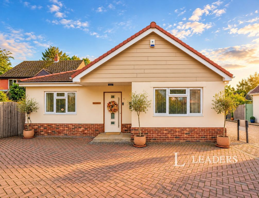 Property photo 1 of 16 Pbox-Img.Png