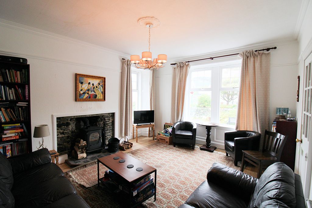 Property photo 3 of 18 38519747.Jpg?v=