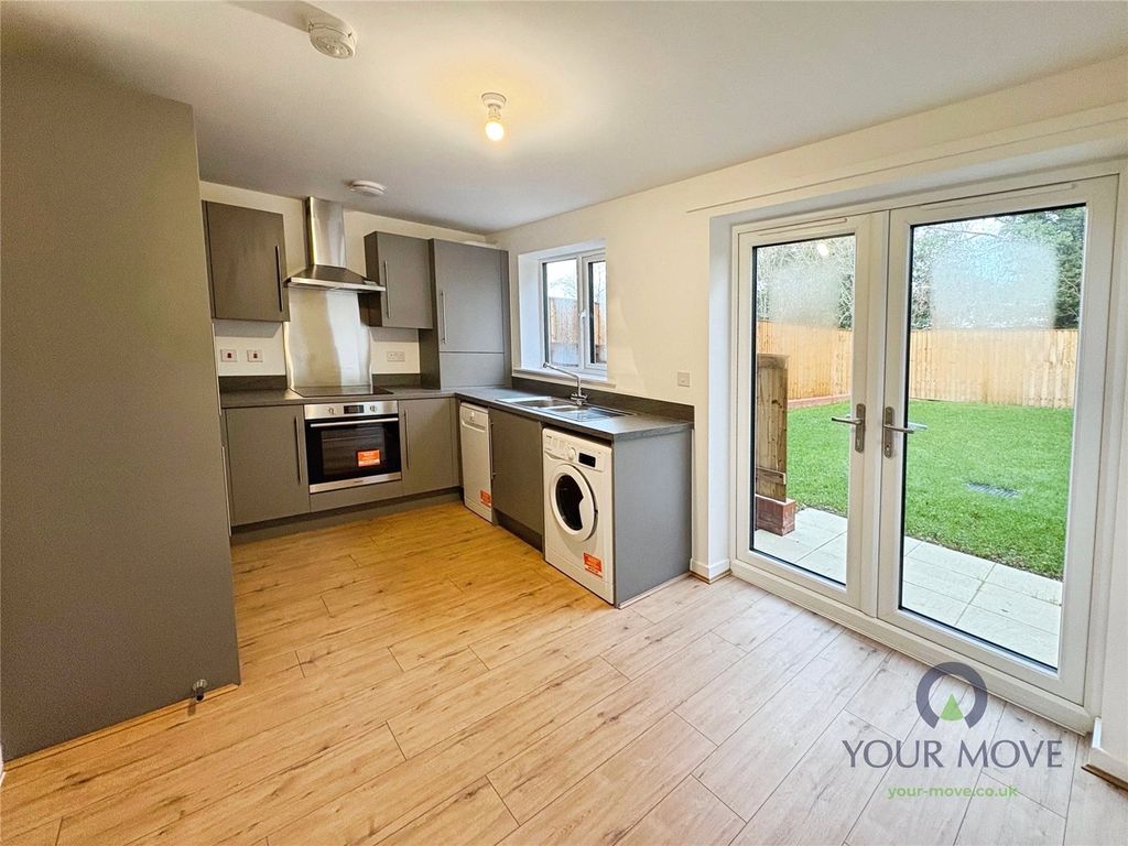 Property photo 2 of 11 Kitchen Diner