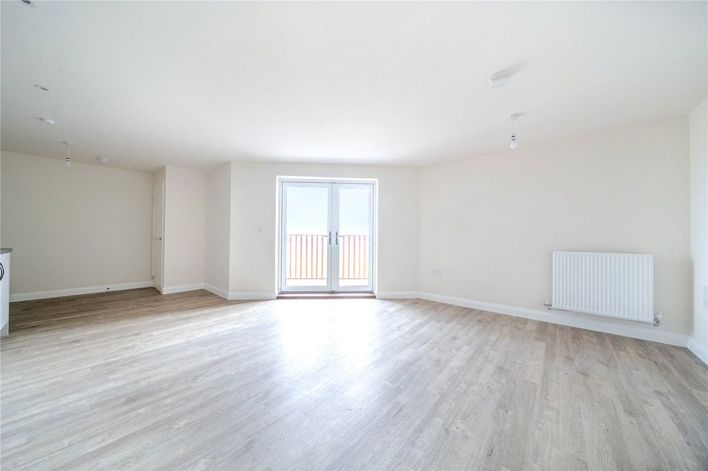 Property photo 3 of 10 Picture No. 13