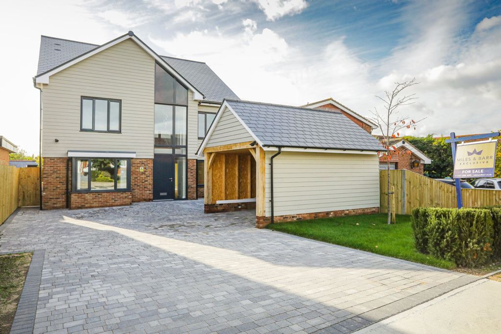 Property photo 1 of 38 Picture 1