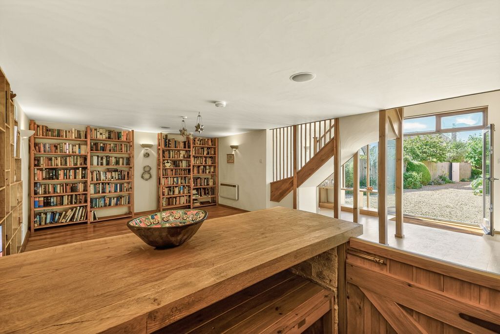 Additional image 23 of 5 bed semi-detached house for saleEarning Street, Godmanchester PE29