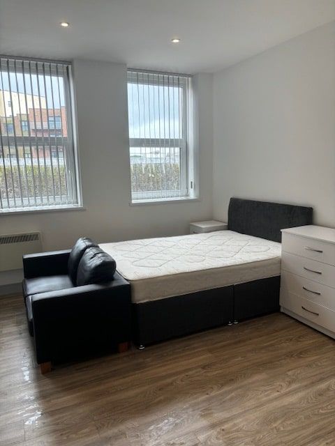 Property photo 2 of 6
