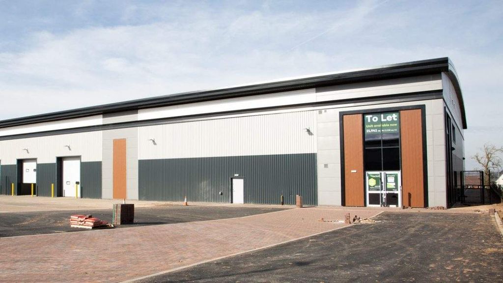 Property photo 1 of 7