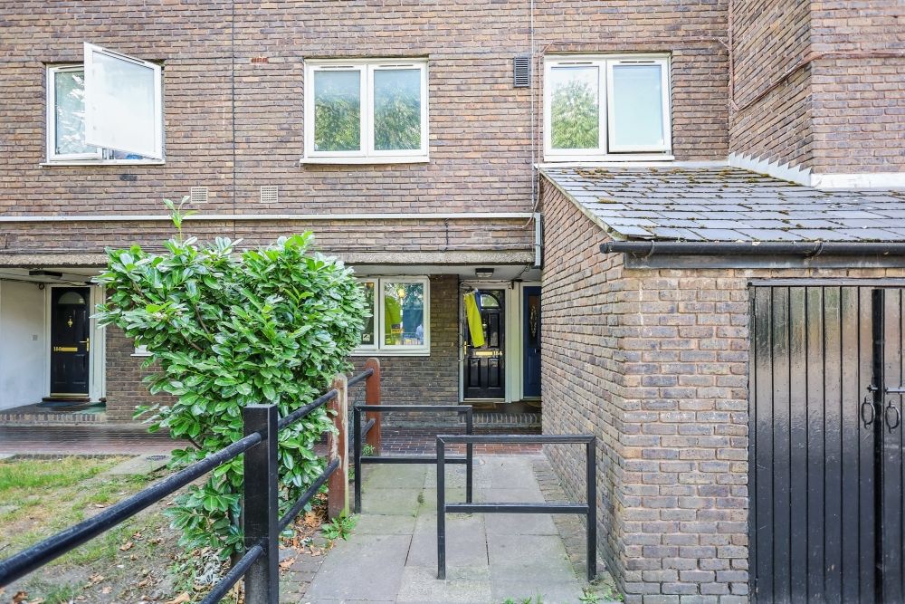 Property photo 2 of 15