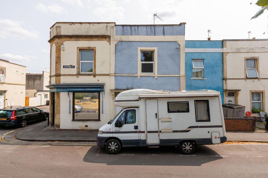 Property photo 2 of 22 62 Goodhind Street--17.Jpg