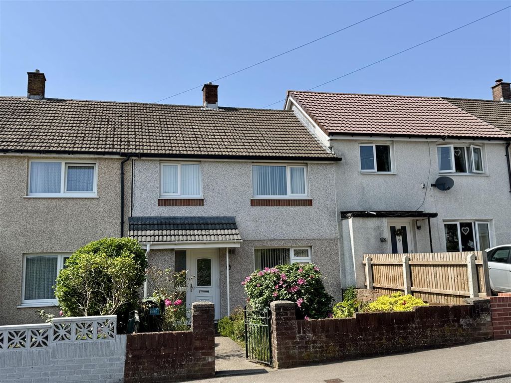 Property photo 1 of 14