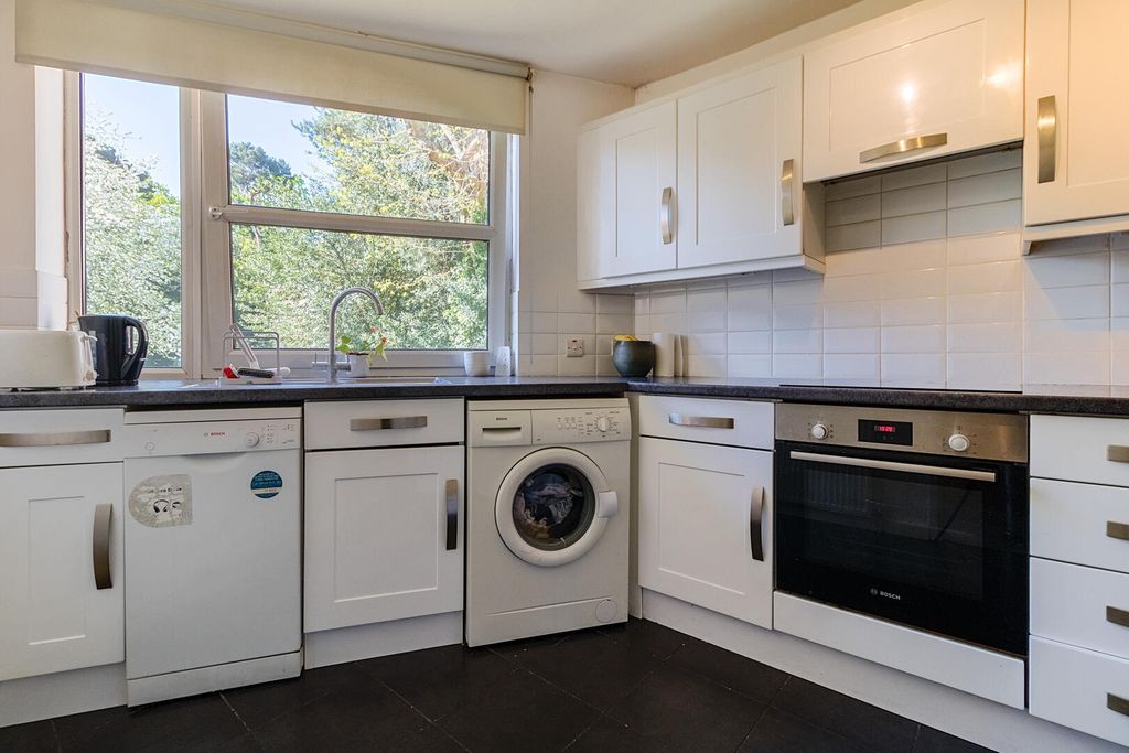 Property photo 3 of 15 Kitchen