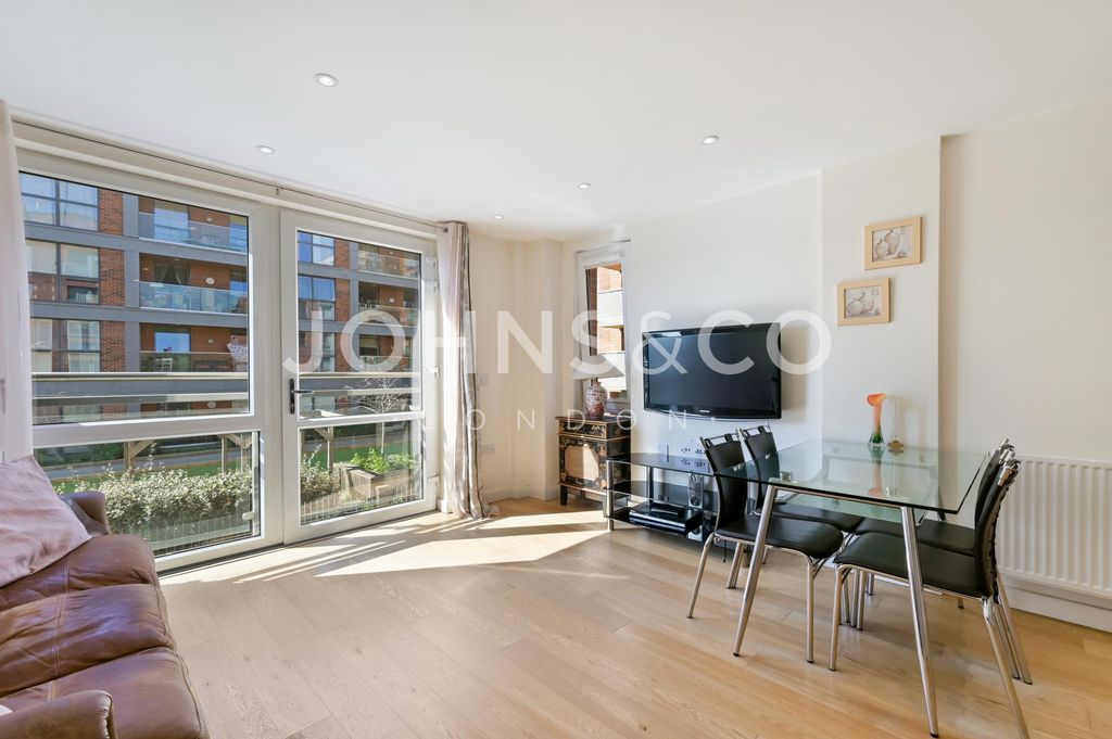 Property photo 1 of 9