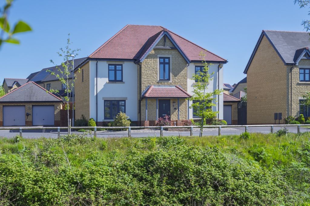 Property photo 1 of 32 Dsc_0710