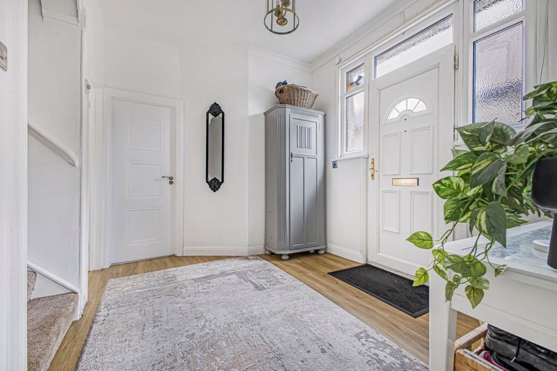 Property photo 2 of 25 Hallway