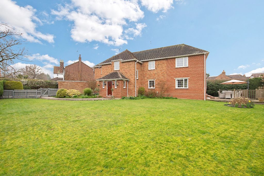 Property photo 1 of 20 4879810