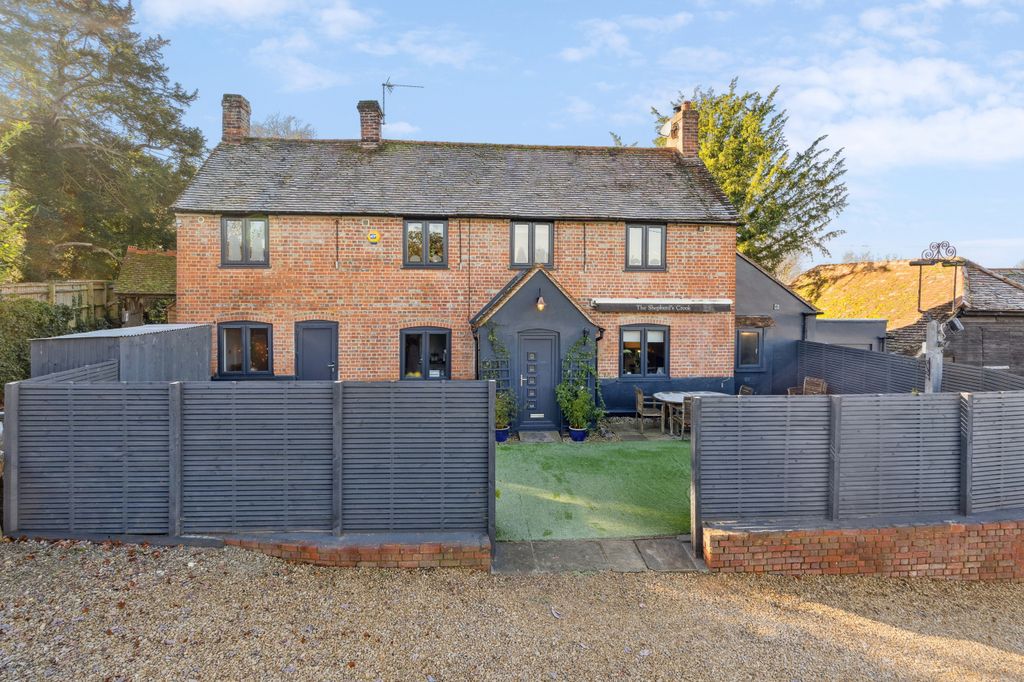 Property photo 2 of 24 Front