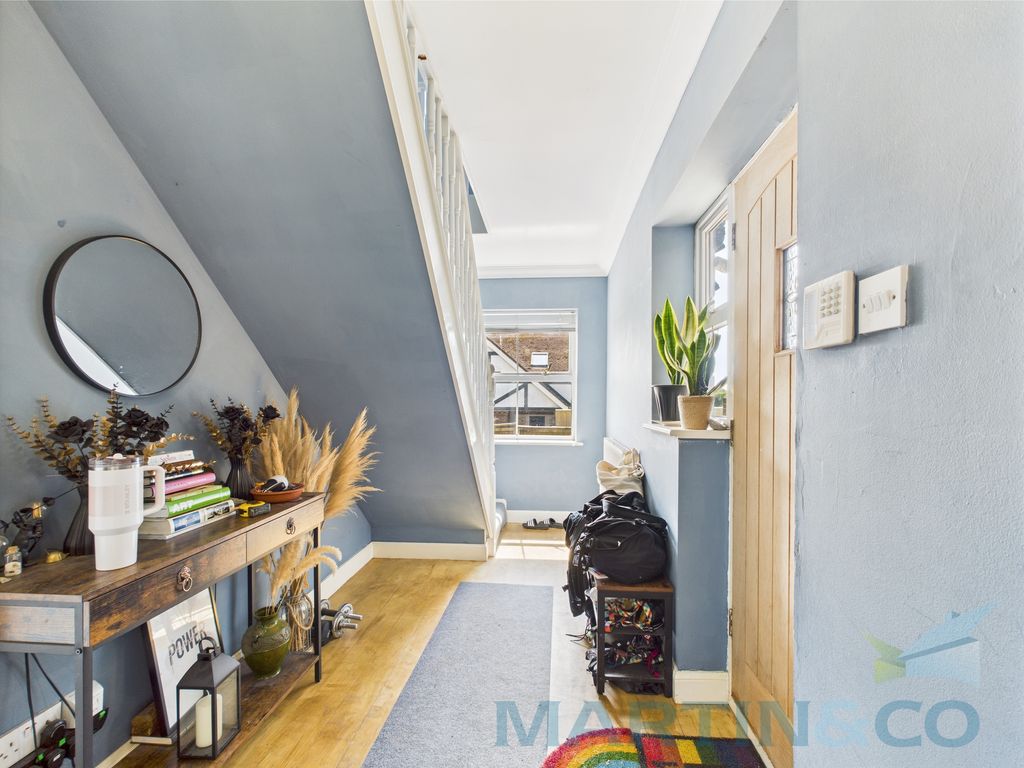 Property photo 3 of 13 Hallway