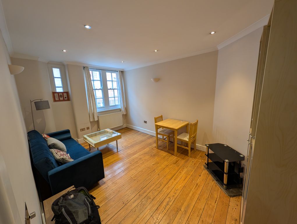 Property photo 3 of 9