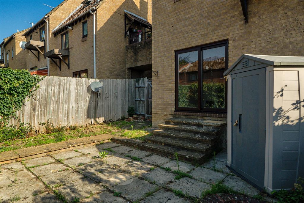 Property photo 2 of 16 1523382-4-1A0d7Eb466Eb3.Jpg