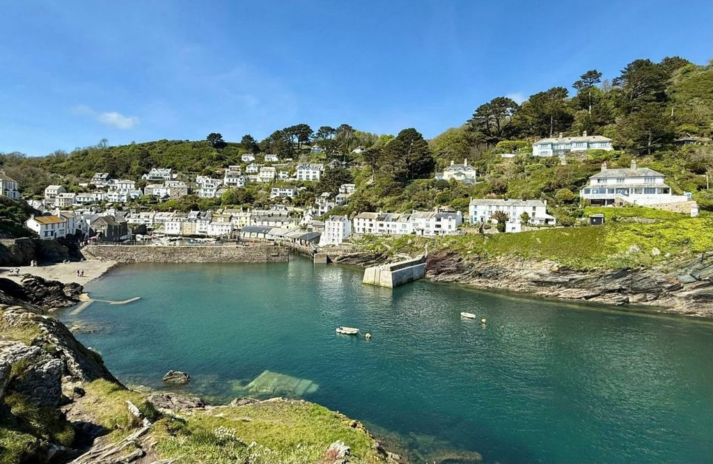 Property photo 2 of 5