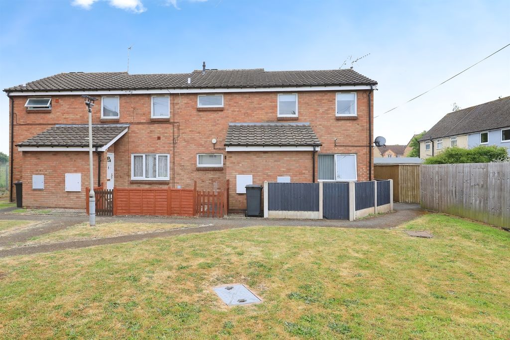 Property photo 1 of 15