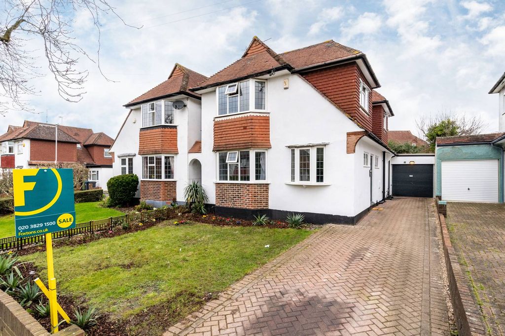 Property photo 1 of 13