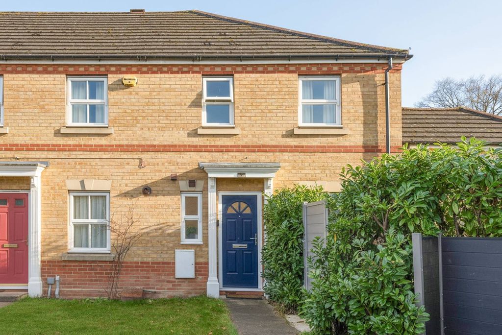 Property photo 2 of 8