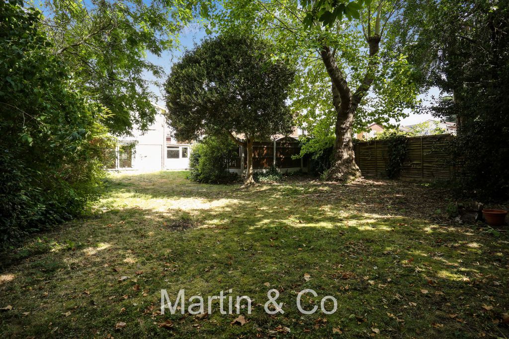Property photo 3 of 21