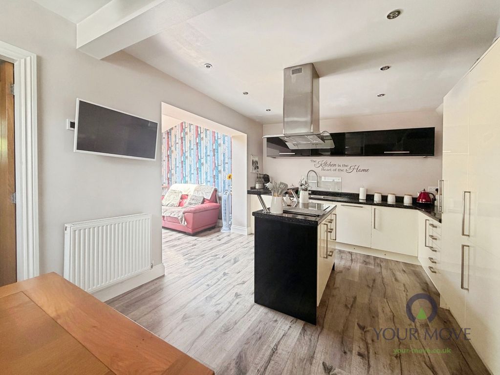 Property photo 2 of 20 Kitchen Diner
