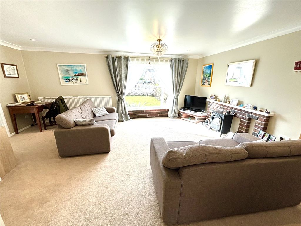 Property photo 2 of 16 Picture No. 07