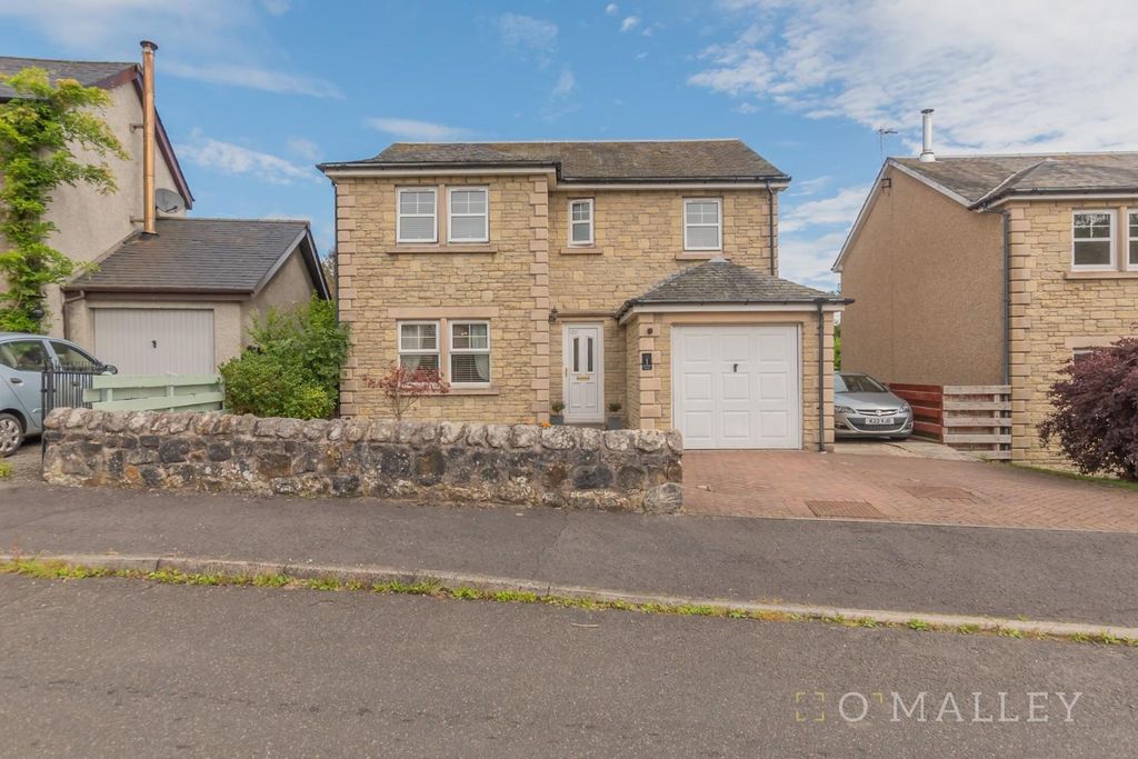 Property photo 1 of 32 1. External Front 1.Jpg