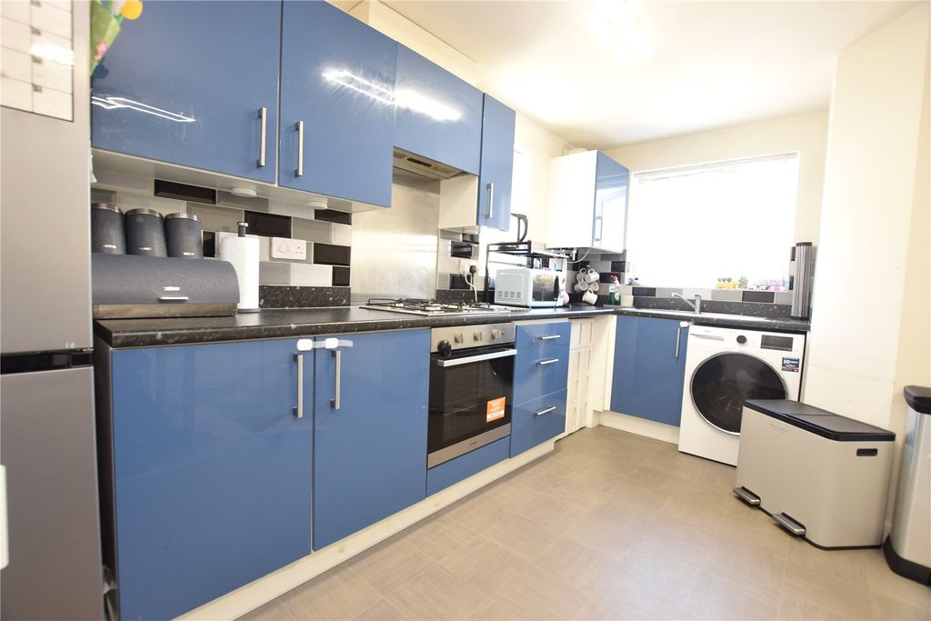Property photo 2 of 11 Picture No. 05
