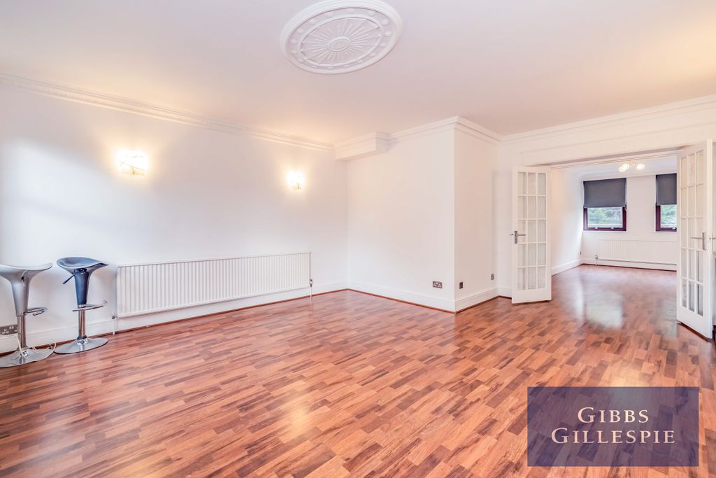 Property photo 2 of 10 Living Room