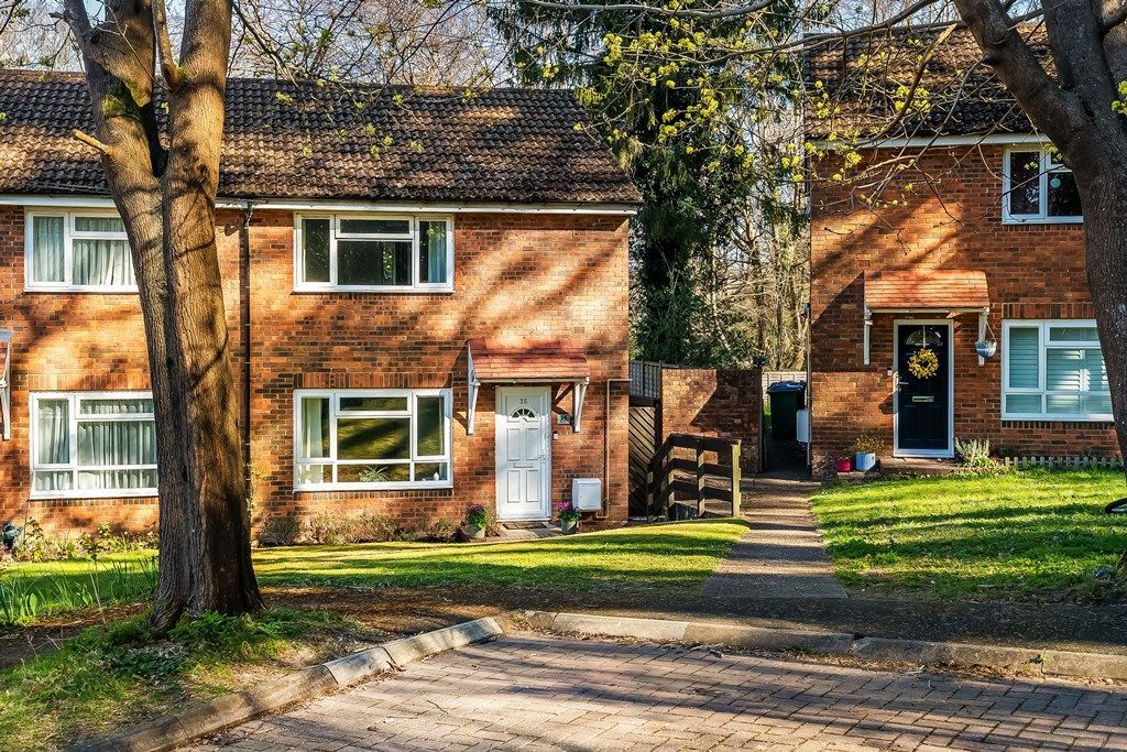 Property photo 1 of 17
