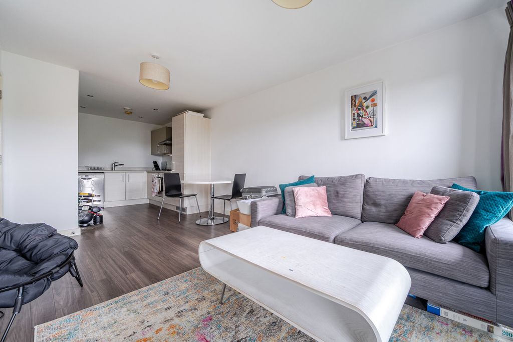 Property photo 2 of 15 Reception