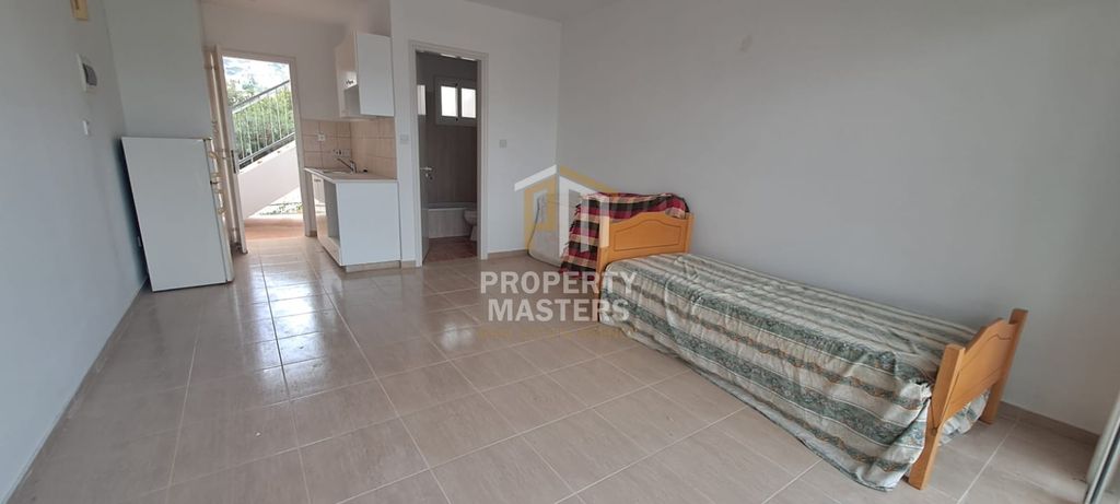 Property photo 1 of 4