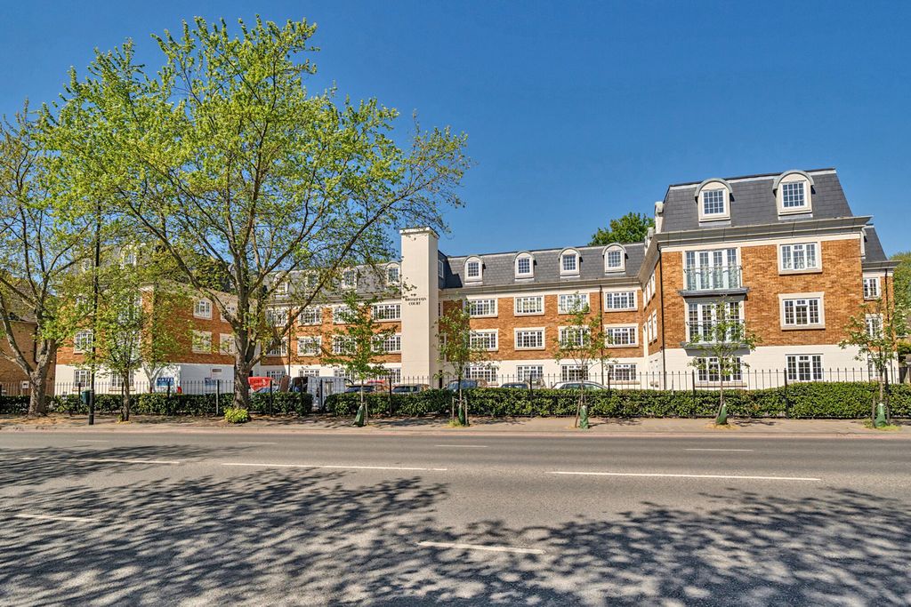 Property photo 1 of 17 1454590-19-69F388...