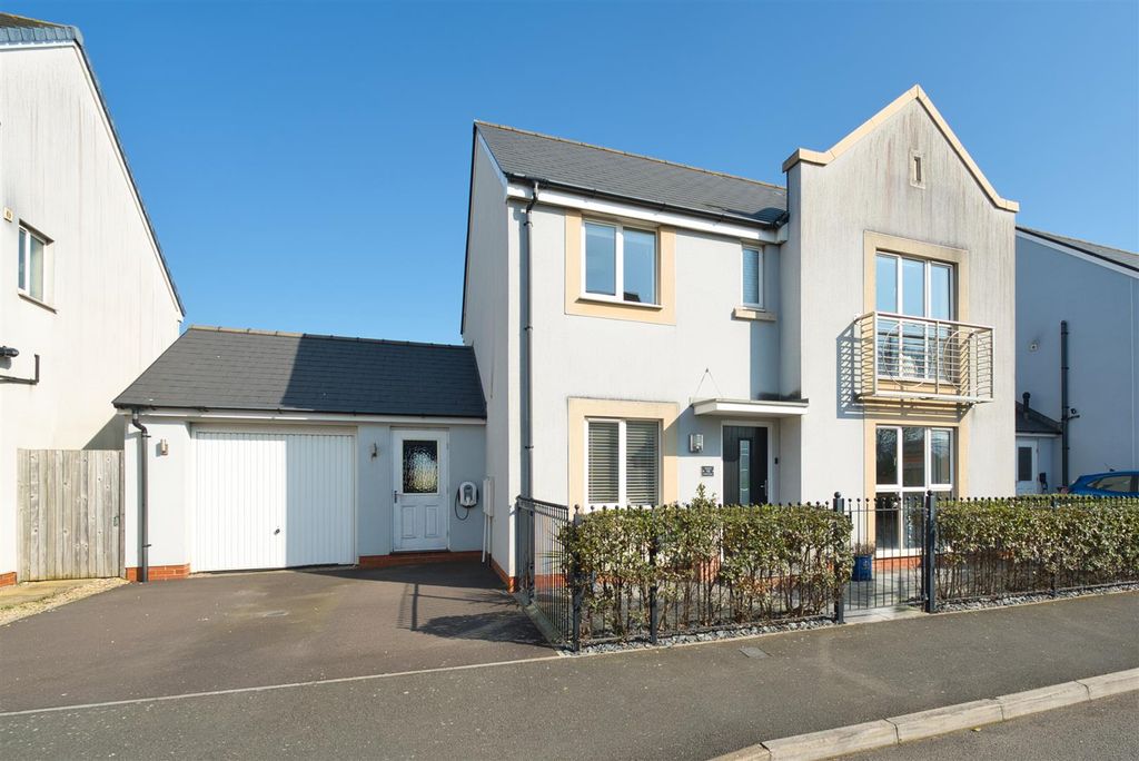 Property photo 1 of 26 Front Elevation