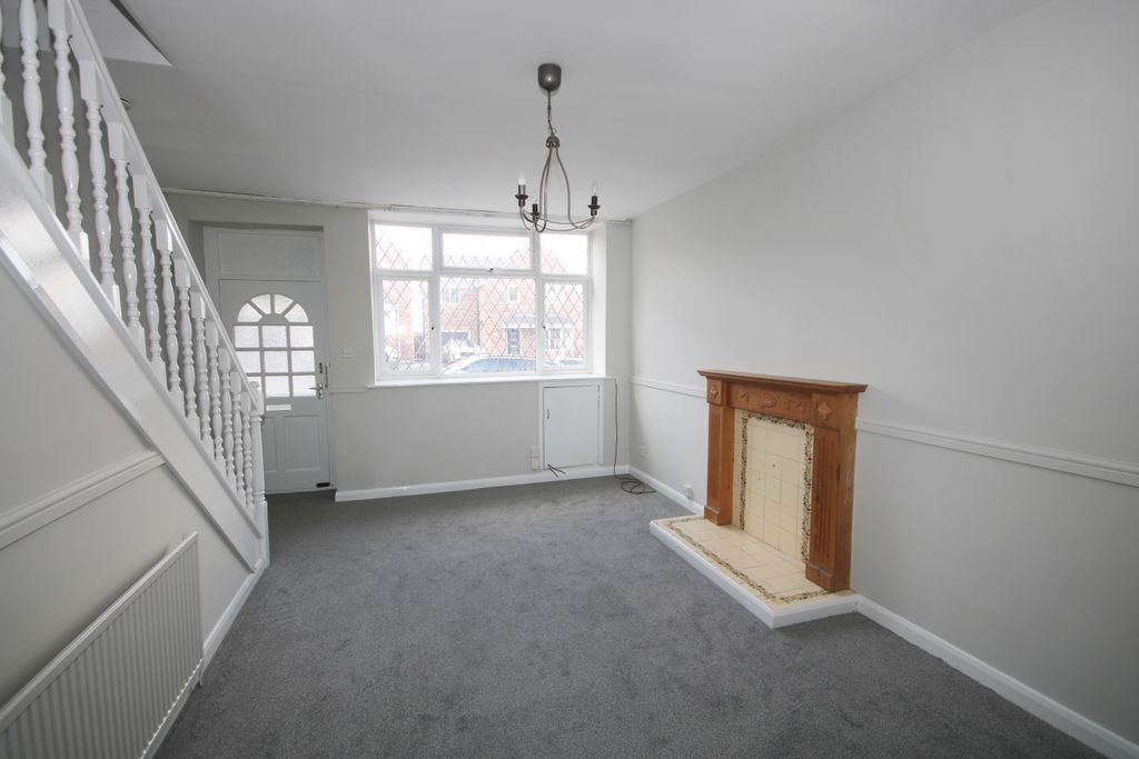 Property photo 3 of 9 Lounge