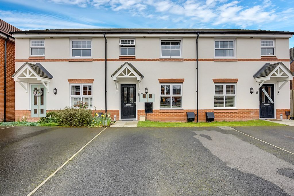 Property photo 1 of 17 4644851