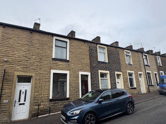 Property photo 1 of 10