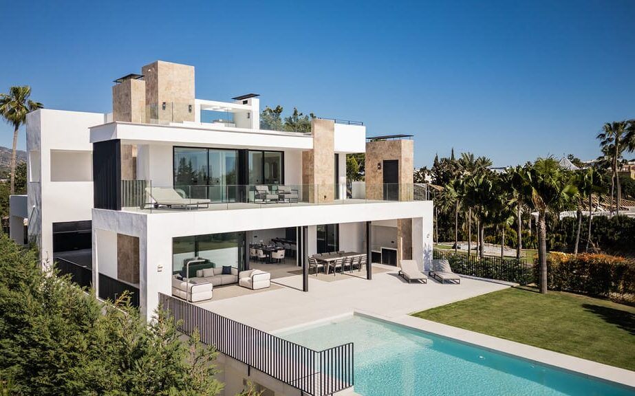Property photo 1 of 26 Marbella Villa Esmarv426 1